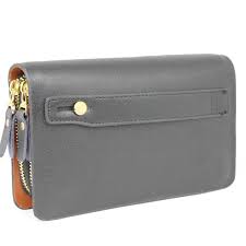 מצלמת תיק עם שלט