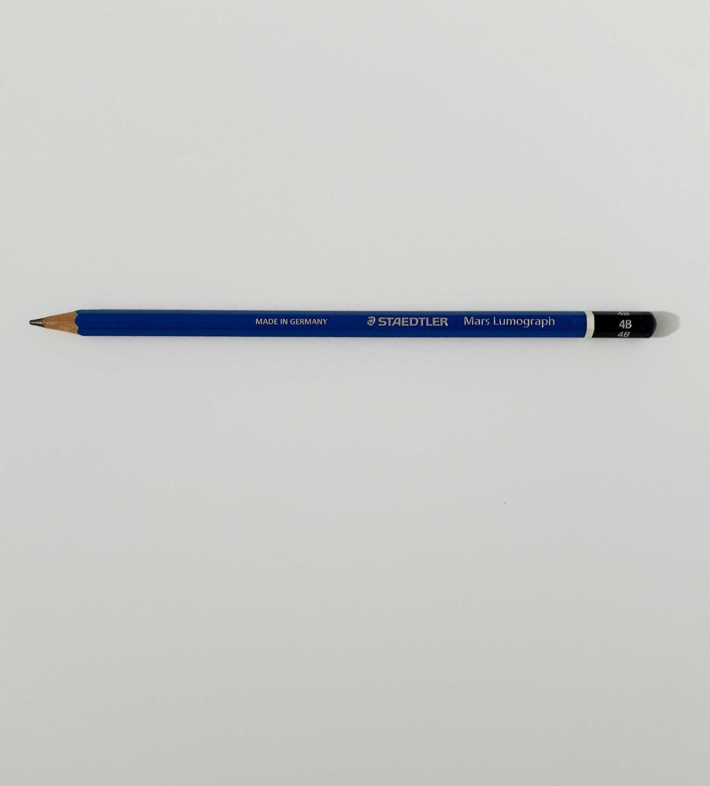 עפרון שרטוט שטדלר 4B