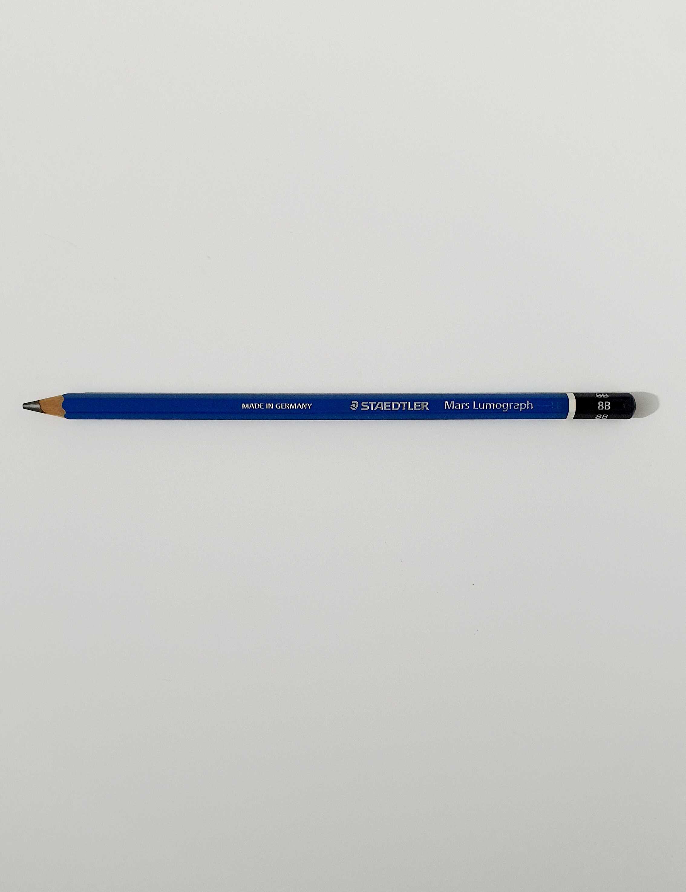 עפרון שרטוט שטדלר 8B