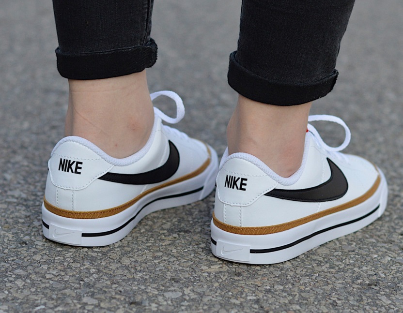 נעלי נייק אופנה נשים Nike Court Legacy