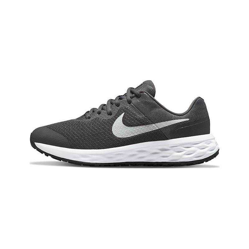 nike revolution 1