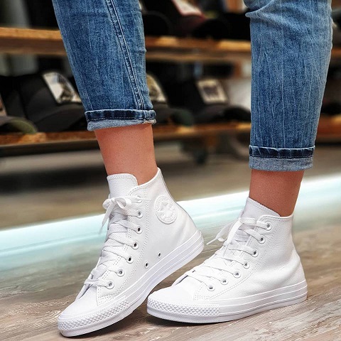 נעלי אולסטאר עור לבן חלק גבוה נשים גברים Converse White Mono Leather 