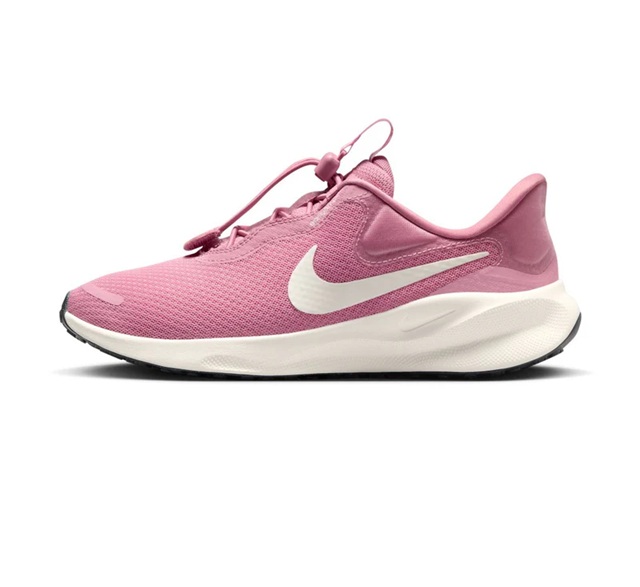 נעלי נייק ספורט נשים | Nike Revolution 7 Eeasyon