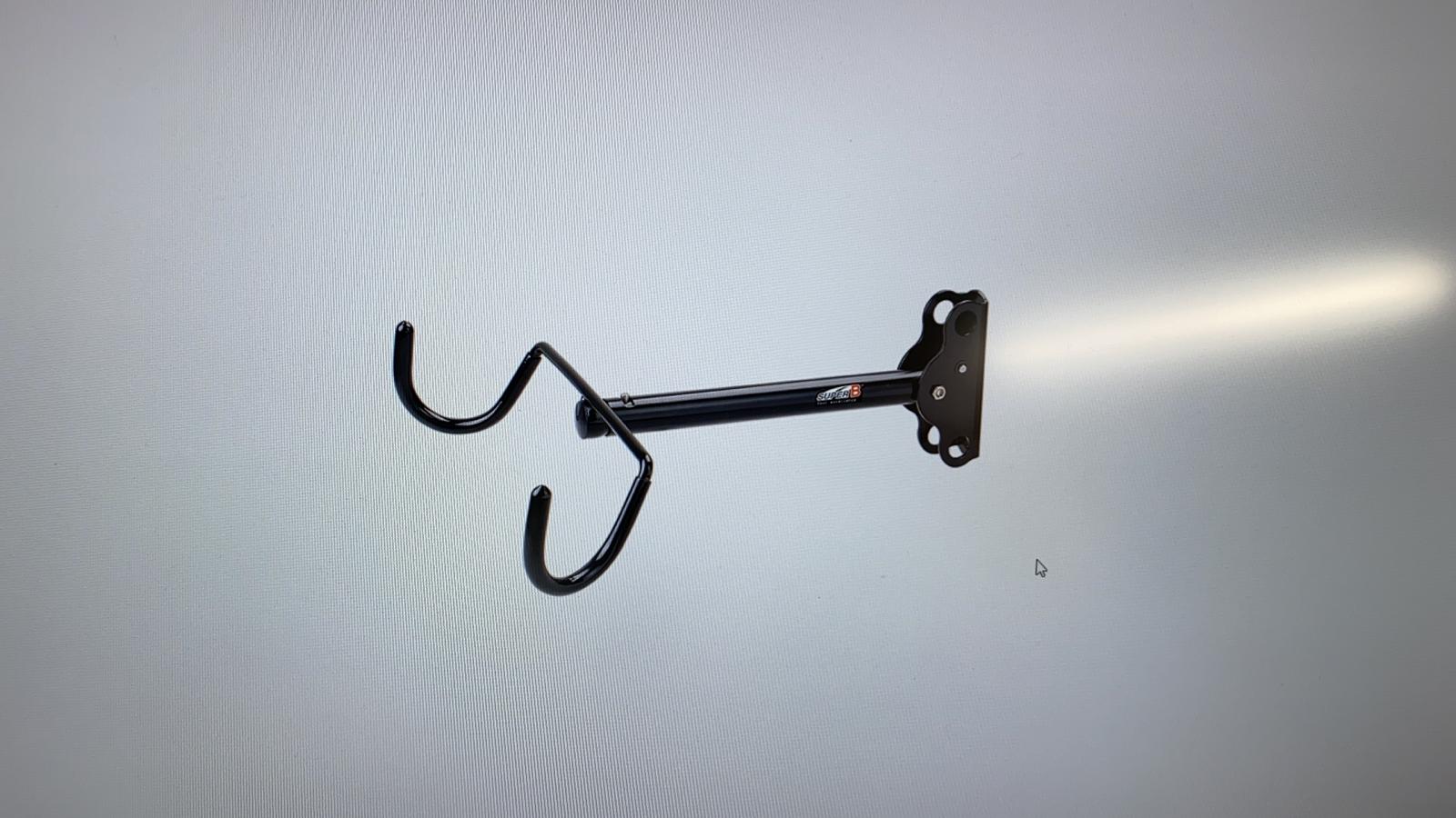 מתקן תלייה לאופניים