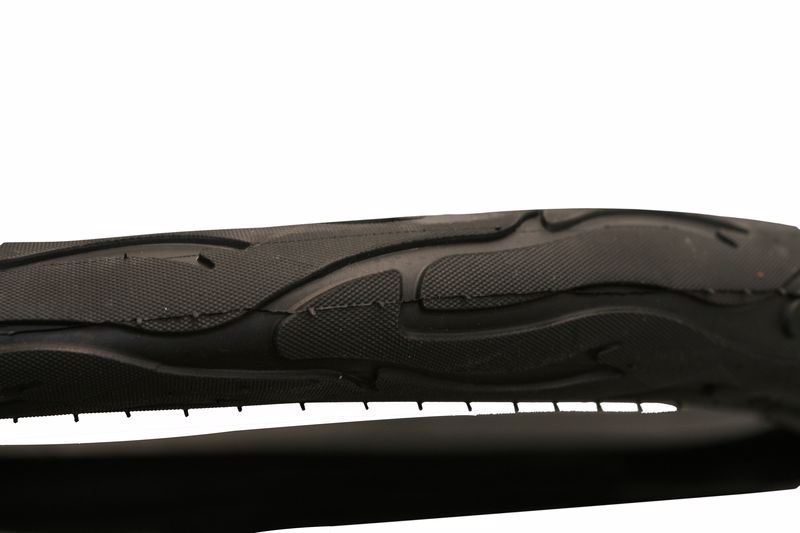 צמיג פריסטייל להבות 20X2.30