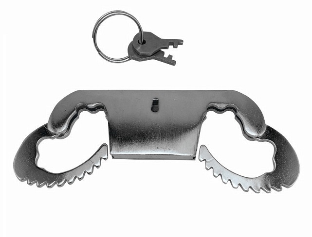 אזיקי אגודלים מברזל