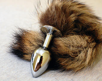 פלאג אנאלי מתכת בינוני עם זנב