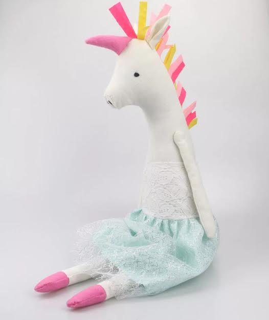 בובה לתינוק בובה לילדים דגם בובת בד חד קרן שמלה תכלת אקססוריז עיצוב חדר ילדים