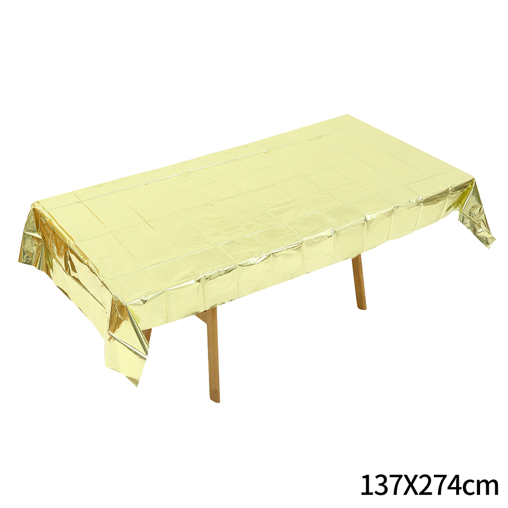 מפת שולחן מטאלית בצבע זהב