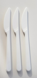 סכינים פלסטיק קשיחות לבנות - 40 יח
