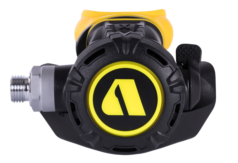 אוקטופוס APEKS XL4