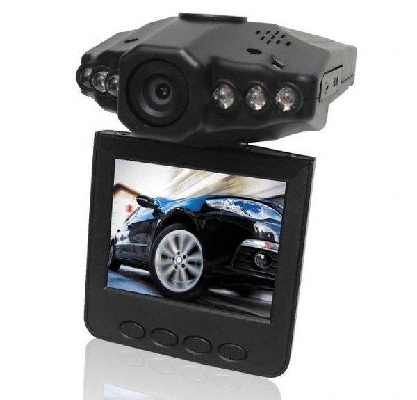 מצלמה לרכב 1920/1080HD מסך 2.4